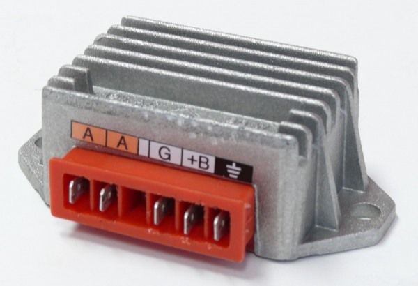 CIF Spannungsregler, 12V 16A, 5 Anschlüsse