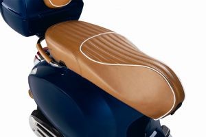 Luxury Line - Echtleder Sitzbank für Vespa Primavera